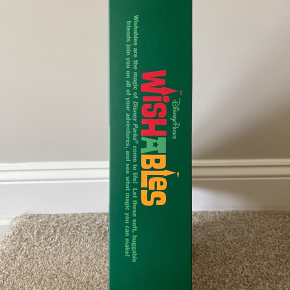 Disney Wishables Advent Calendar 12 Stuffed Animals Christmas Surprise Blind Box - Picture 2 of 4